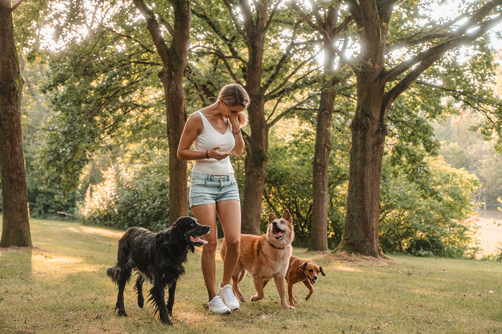 Milena_Droenner_mit ihren Hunden