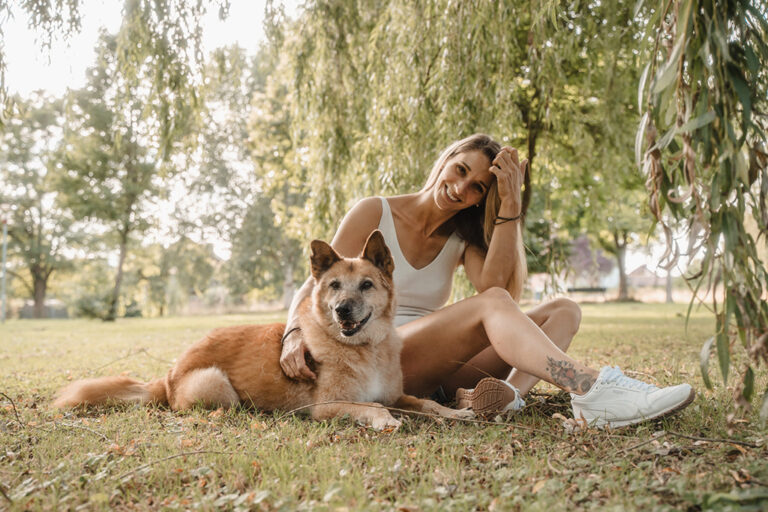 Milena_Droenner_und_Snoopy